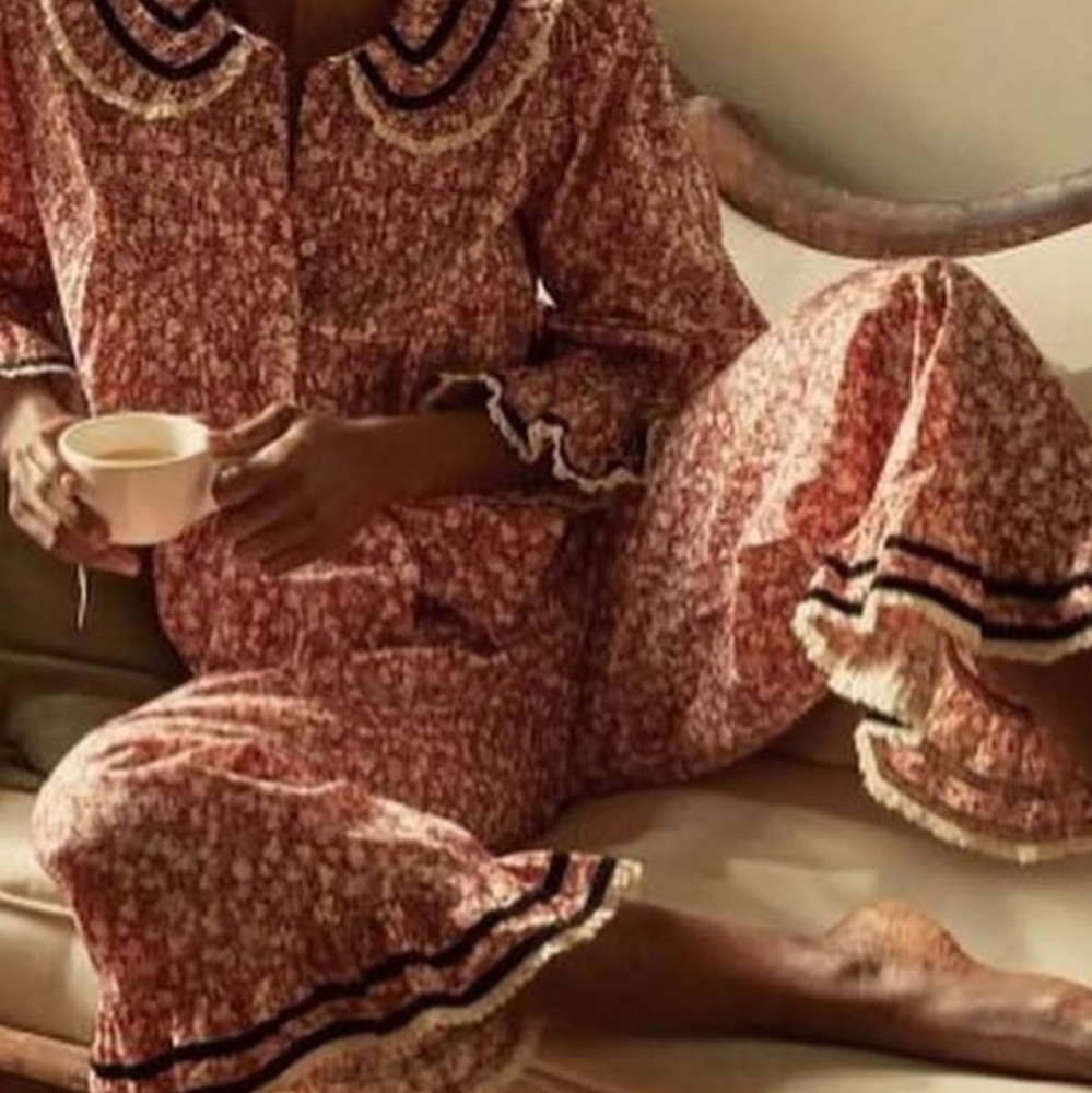 Doen Floral Red and Black Cropped Jumpsuit